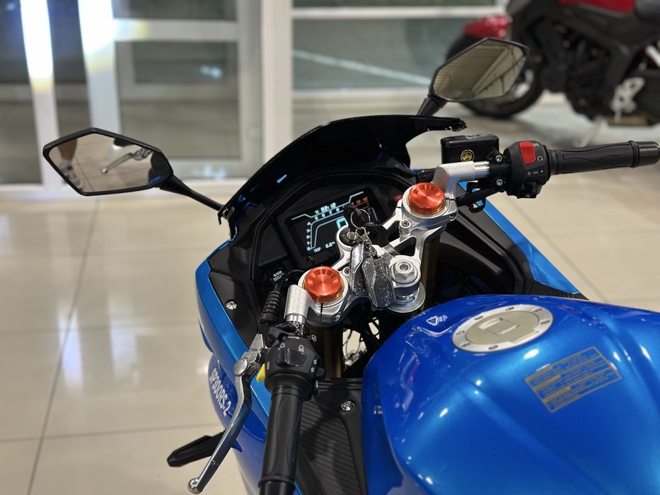 Мотоцикл SPARK SP300RS-2