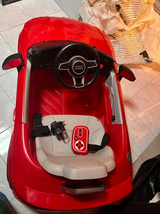 Carro elétrico para crianças