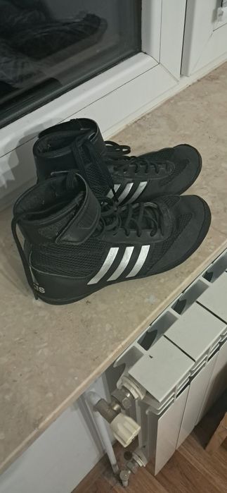 Buty bokserskie zapaśnicze rozm.36