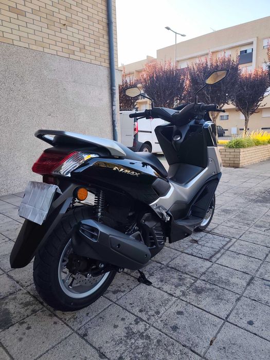 Yamaha nmax 125 como nova