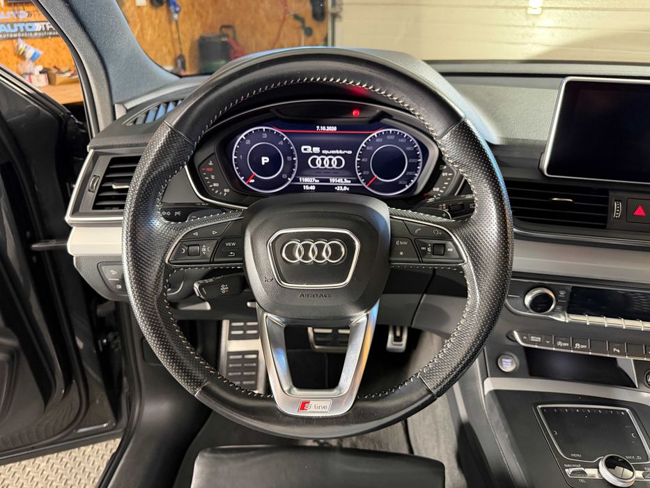 AUDI Q5 2.0TDi S-Line S-tronic Quattro Auto Quadrante Digital