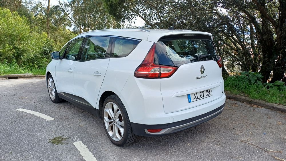 Renault Grand Scenic 1.5Dci 
7 LUGARES, CAIXA MANUAL ,110cv foto 5
