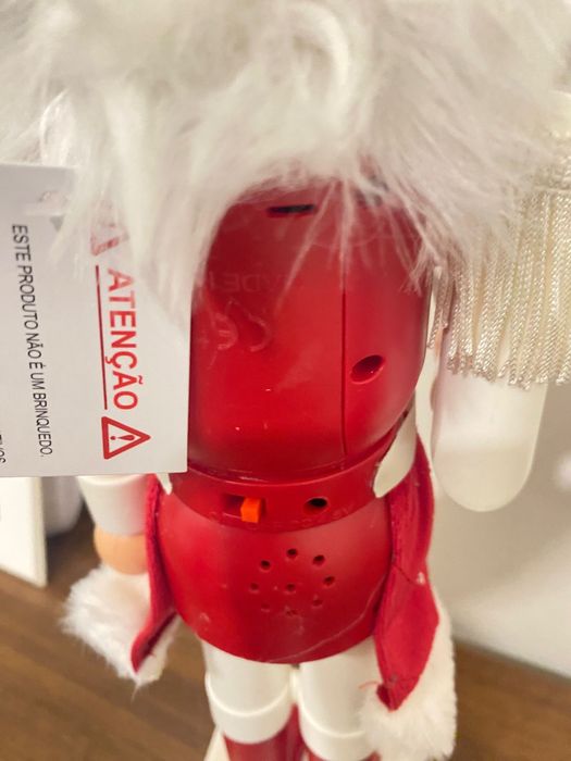 Quebra nozes de natal com musica