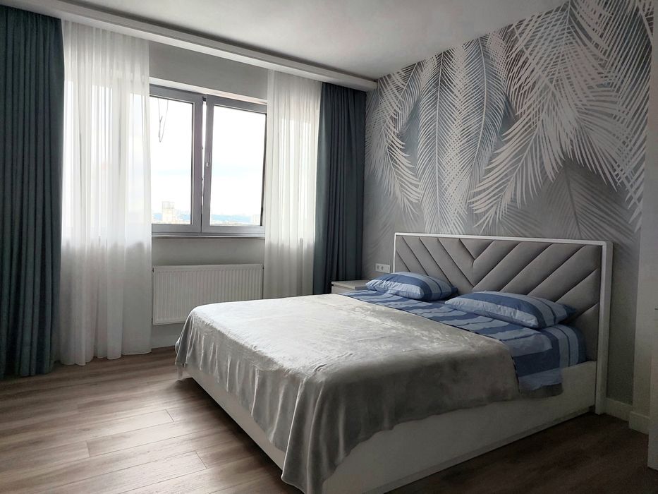 Свободно 24.03"Оболонь Резидент" Оболонский пр-т. 26 м.Минская