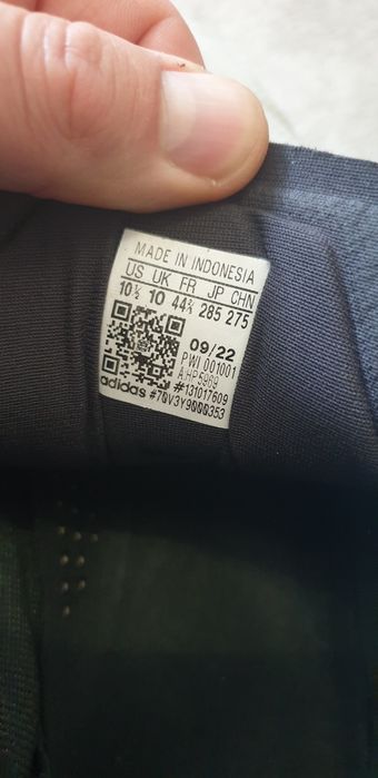 Adidas avryn 44.5 boost
