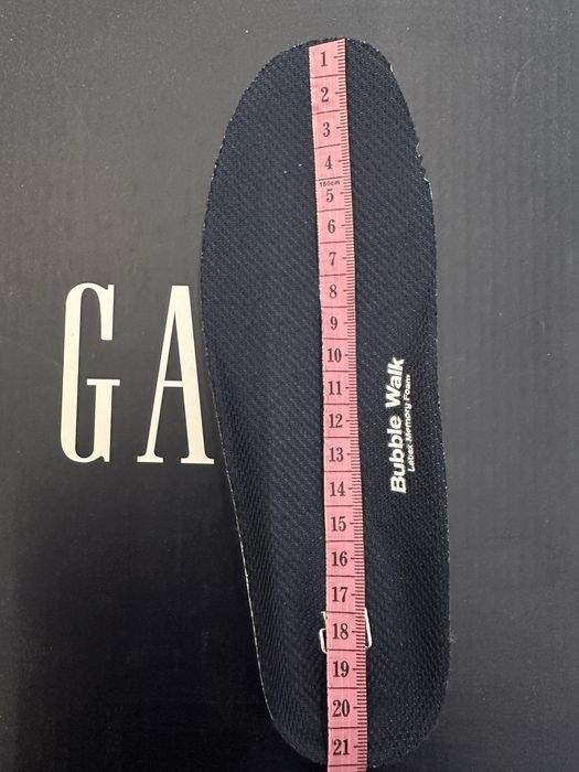 Продам нові дитячі снігоходи GAP