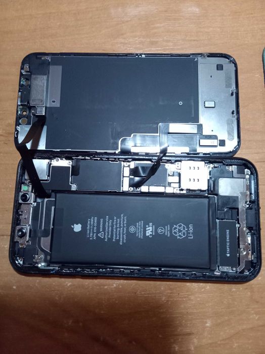 Смартфон iPhone XR