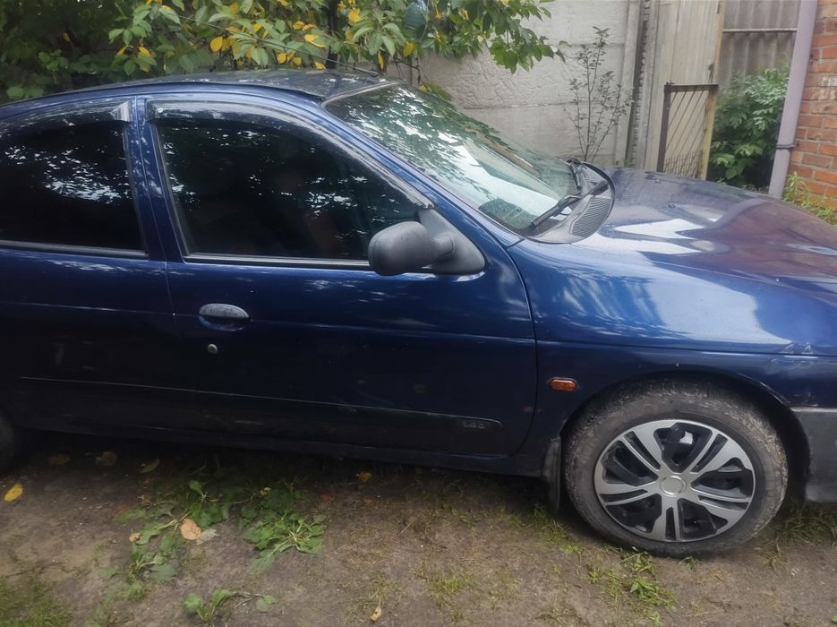 Продам Рено Меган 1