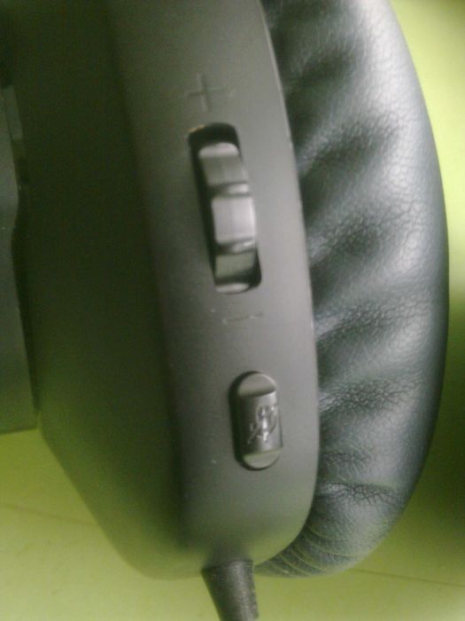 Słuchawki JBL Quantum 100