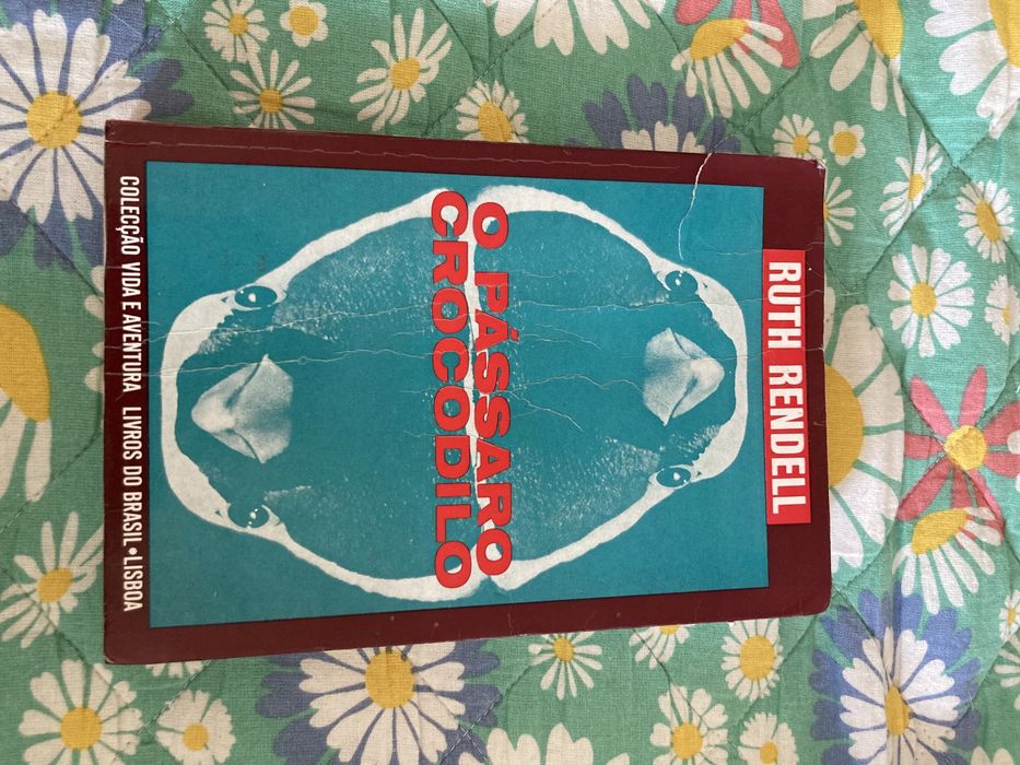 Livro de Ruth Rendell