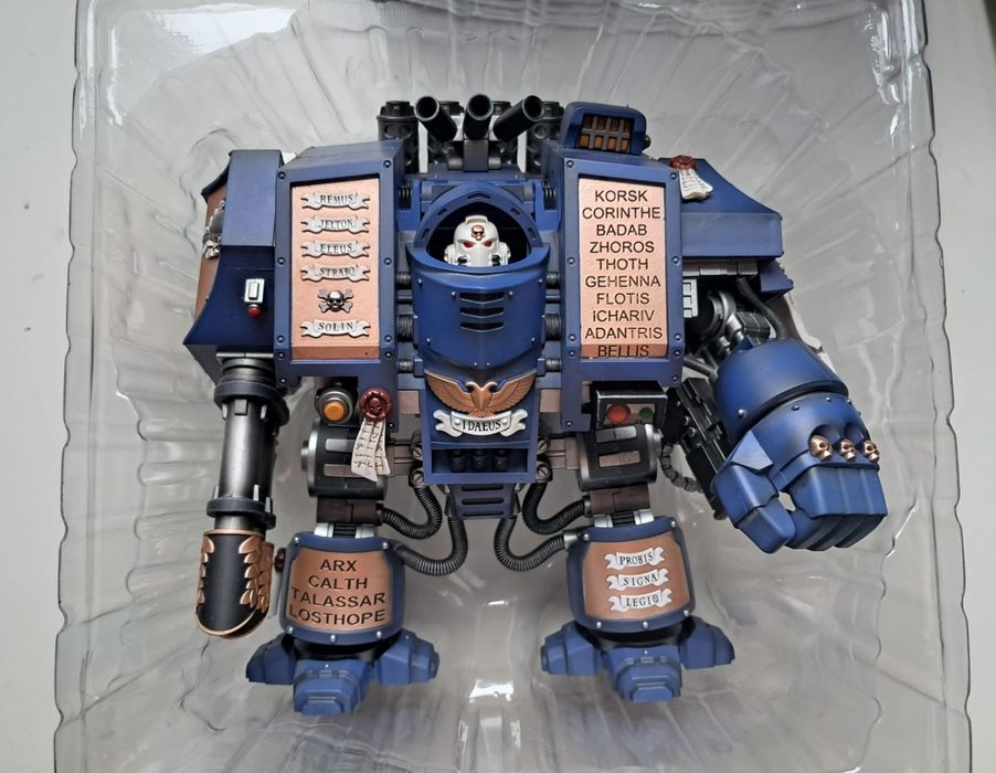 Figurka Warhammer 40k Joytoy Venerable Dreadnought.