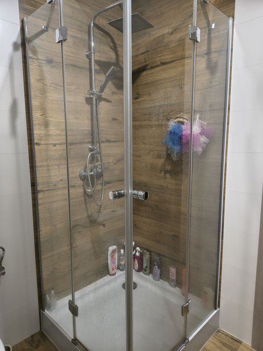 Kabina prysznicowa 90x90+brodzik