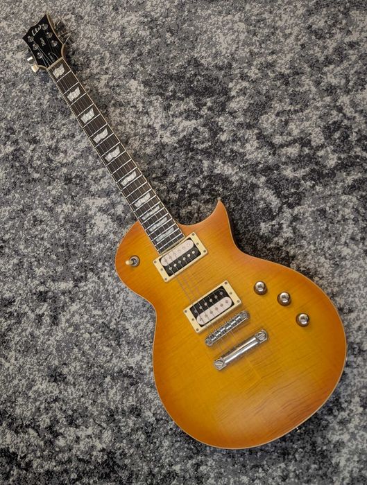 Электрогитара ESP LTD EC-1000T Honey Burst Satin