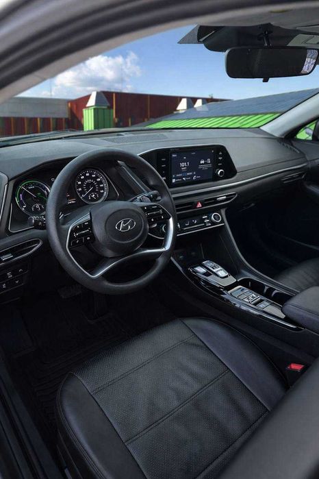 Оренда авто. Гібридна Sonata DN 8 2020р