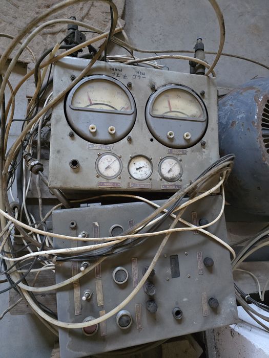 Компресор 4ВУ1-5/9