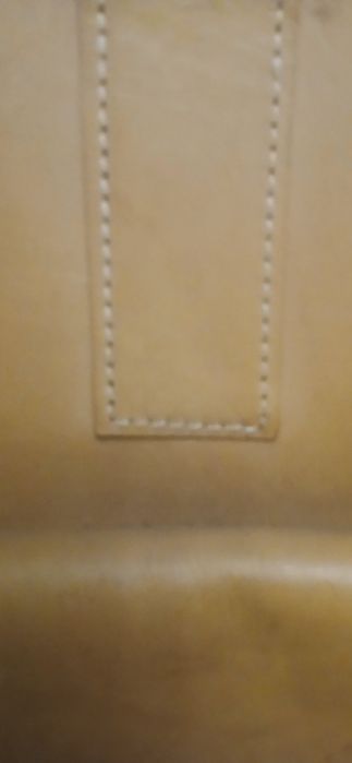 Ręcznie szyta torba skórzana