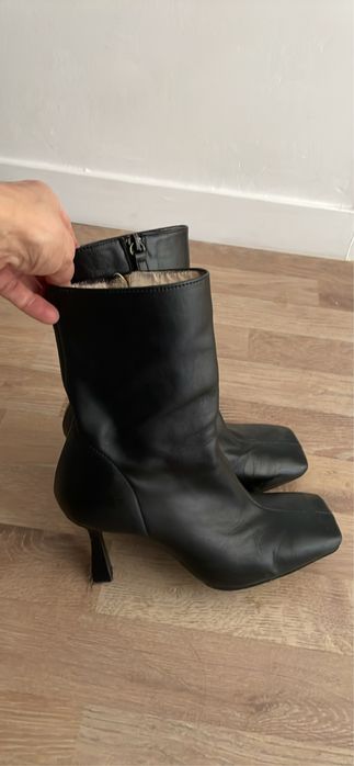 Botas da zara pretas em pele n.36