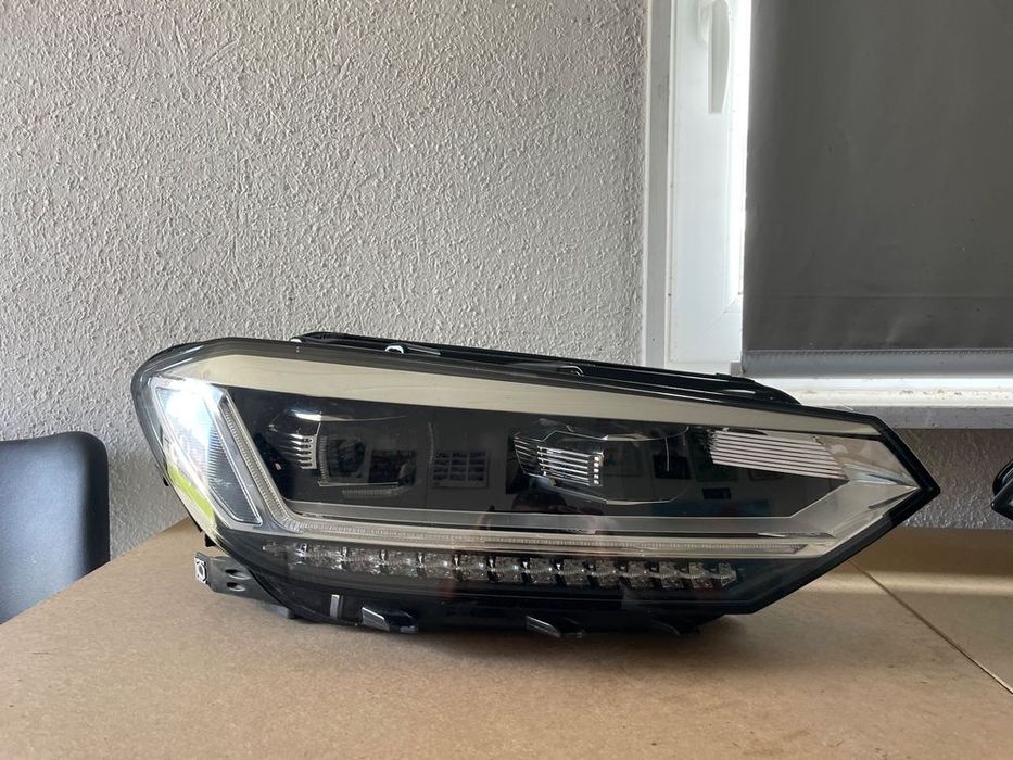 Volkswagen  Touran II 15 lampa lampy reflektor przód full led całe 5tb941081