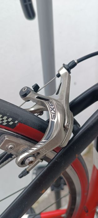 Bicicleta de Estrada em Carbono 10V
