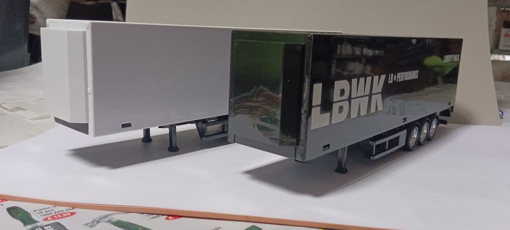 Reboques escala 1/43