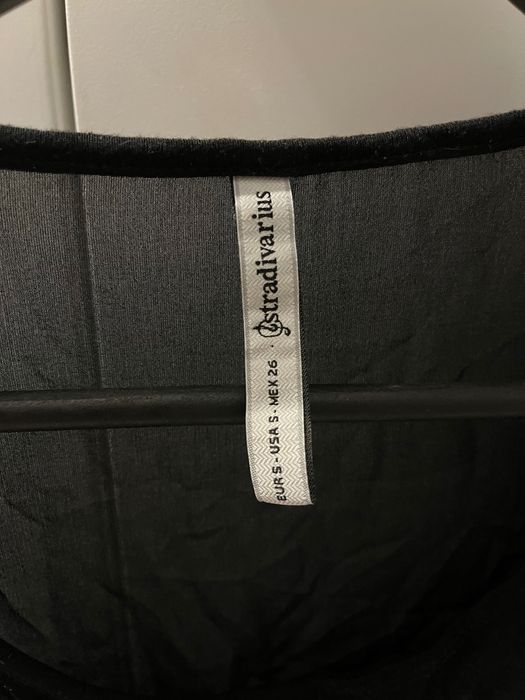 Bluzka koszulka top tshirt czarna Stradivarius. Rozm. S