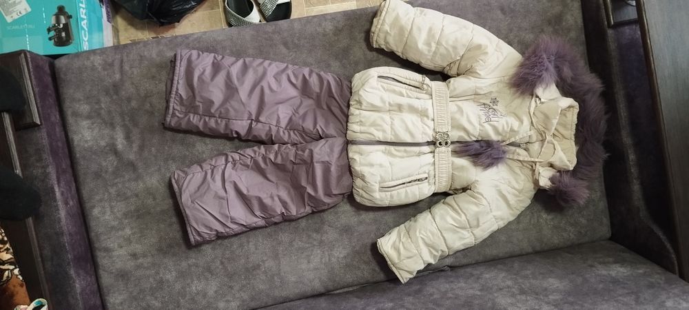 Зимовий комбінезон на дівчинку