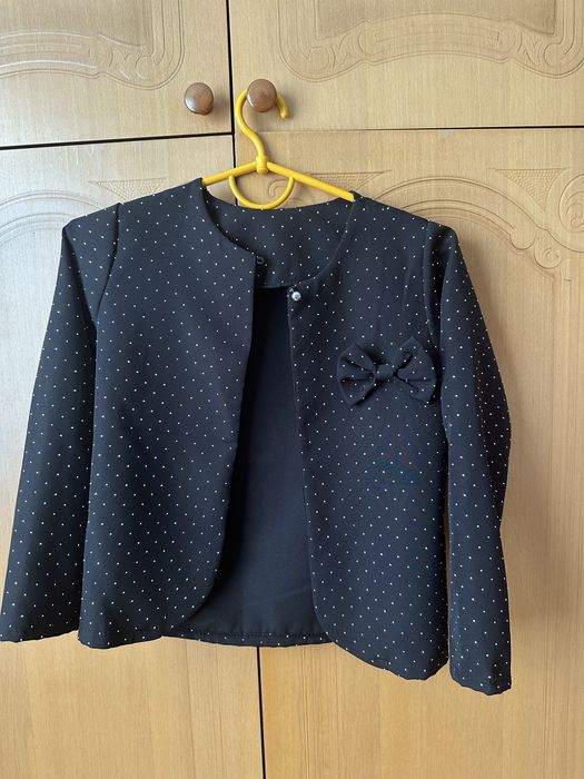 Костюм для дівчинки зі стразами