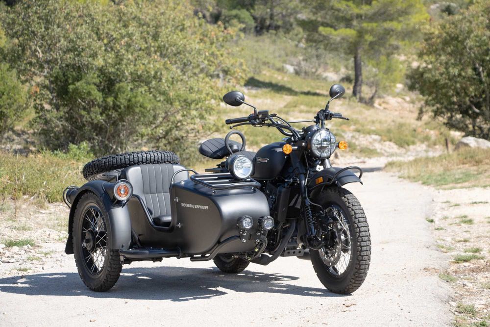 Chang Jiang CJ700 Siberian Express Sidecar