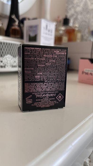 Miniaturka Yves Saint Laurent Glitter