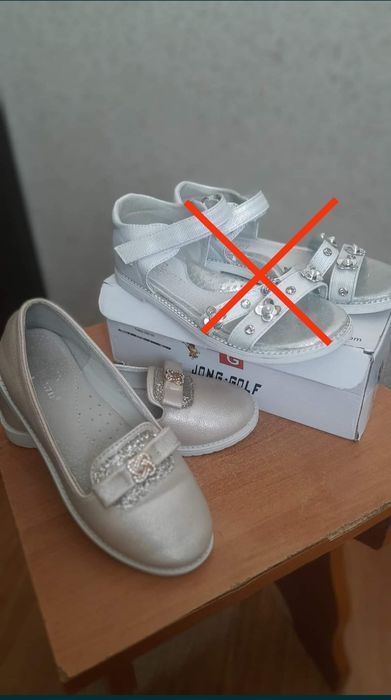 Туфлі для дівчинки. Туфли для девочки.