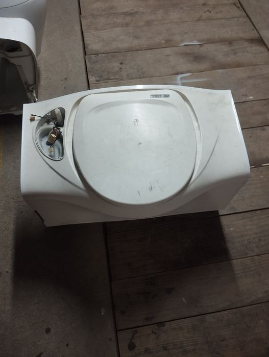 Toaleta kasetowa Thetford c402xl WC  nie kompletna