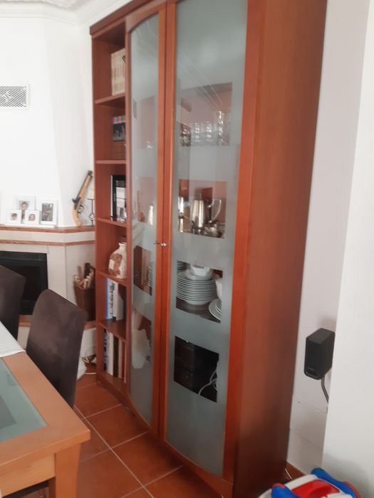 Sala completa, aparador, móvel bar,e vitrine