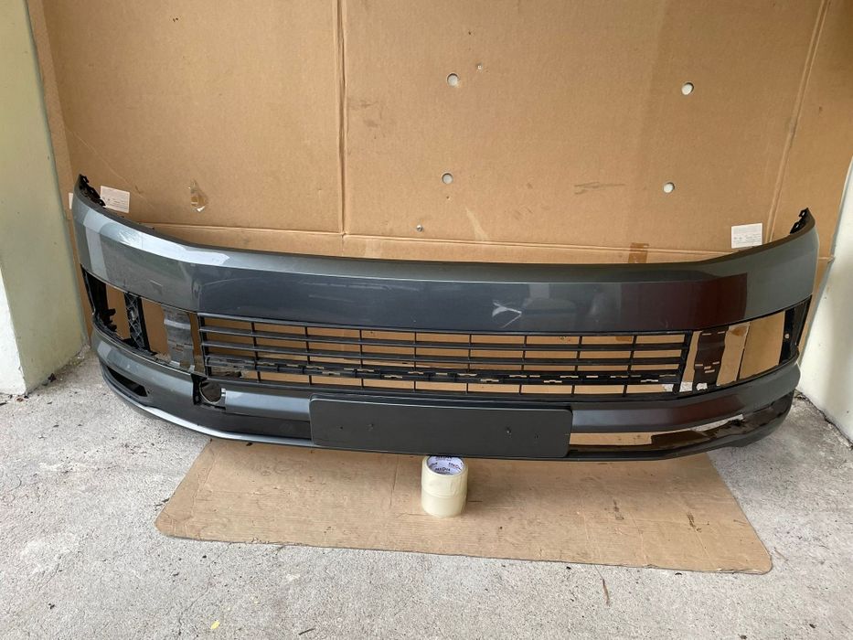 VW Transporter T6 Zderzak Przód