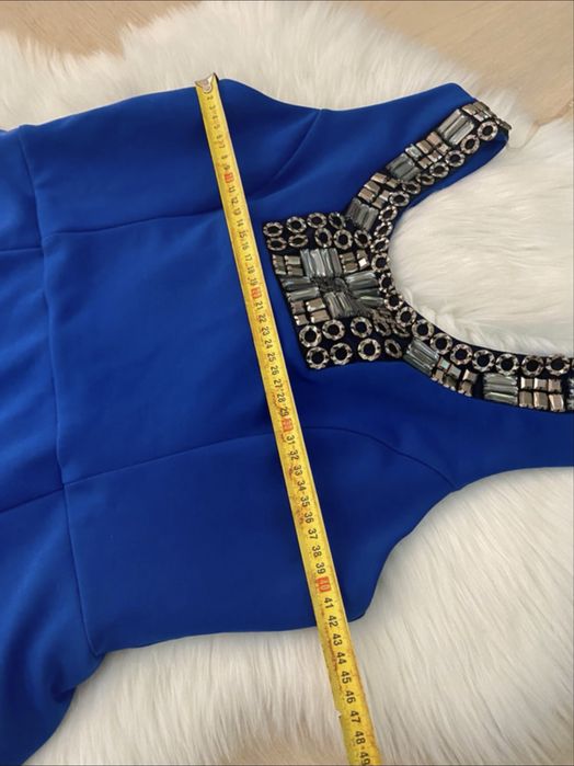 Sukienka chabrowa indygo kobaltowa kryształy diamenty Lipsy London