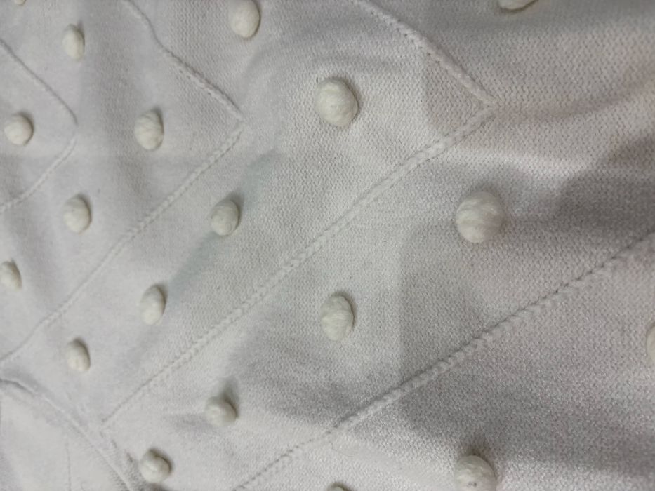 Sweter damski biały ciepły M