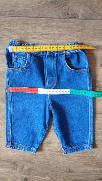Spodnie niemowlęce jeans 62-68