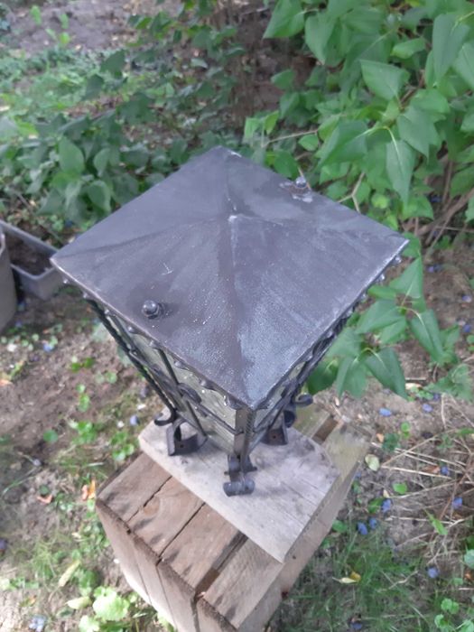 Stara retro lampa zewnętrzna duża, latarnia
