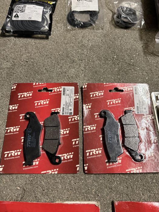 brembo brake disc and carbon ceramic pad premium