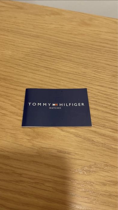 Relógio azul e dourado Tommy Hilfiger