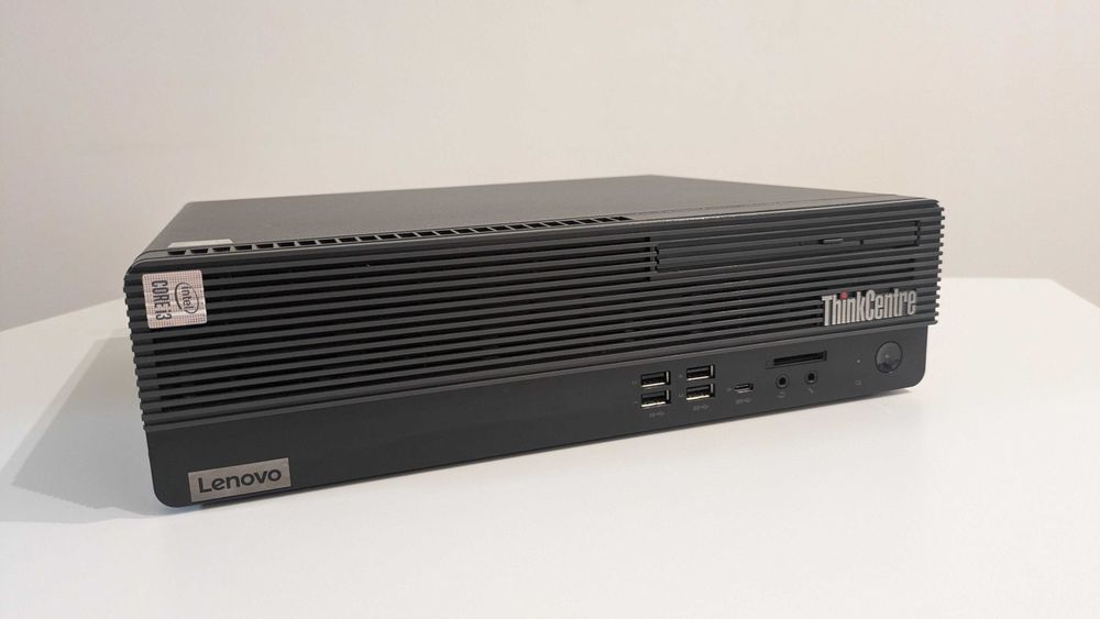 Komputer Lenovo ThinkCentre M700