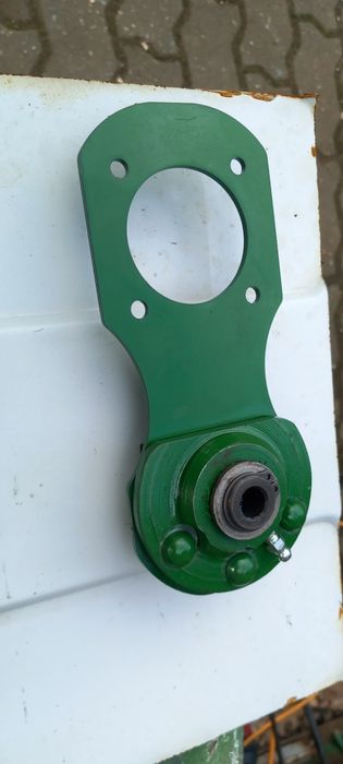 Volvo 830,Napęd kosy, stary typ.