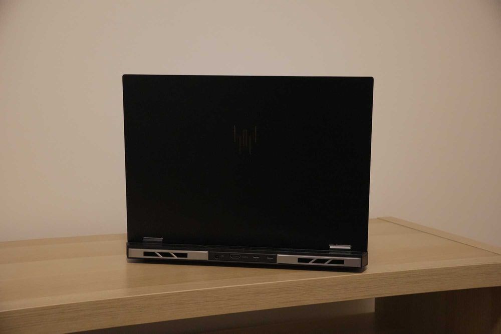 Portátil Gaming ACER com I9 Ultra, NVIDIA RTX 4070, 32GB de RAM e 1 TB