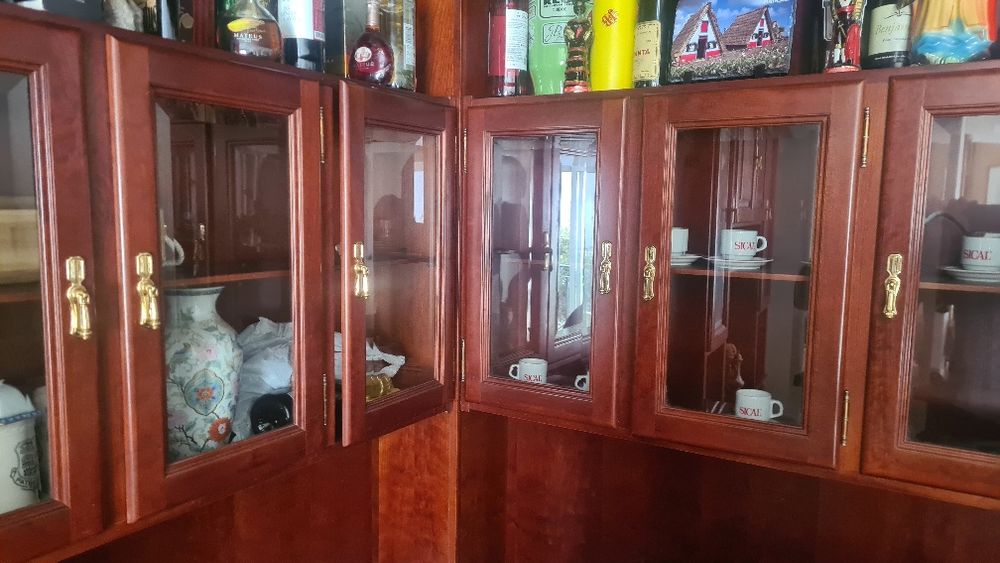 Móvel Bar em cerejeira