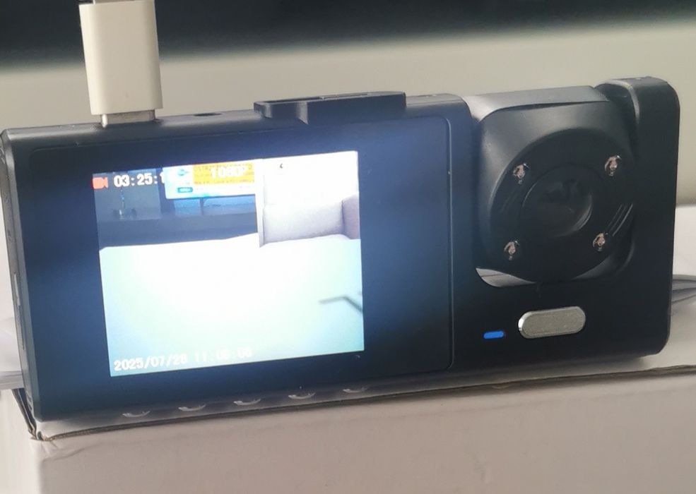 Wideorejestrator samochodowy 2 kamery FHD