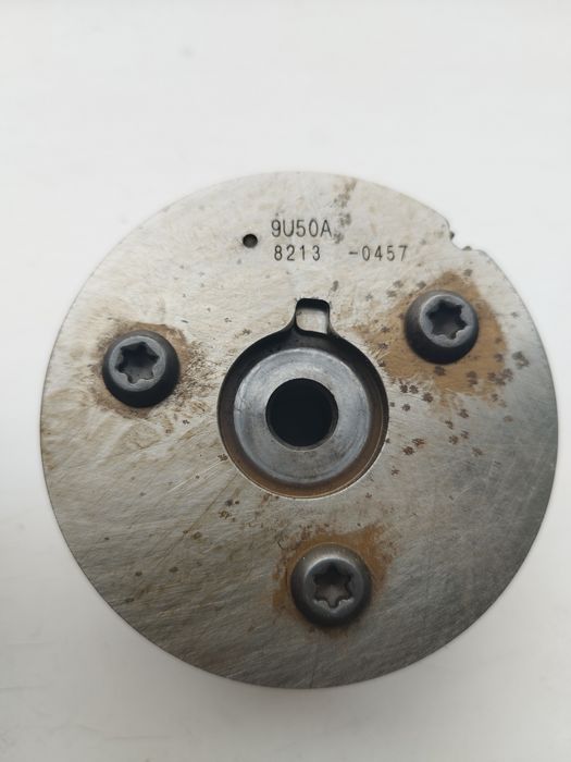 Регулятор фаз газорозподілу nissan