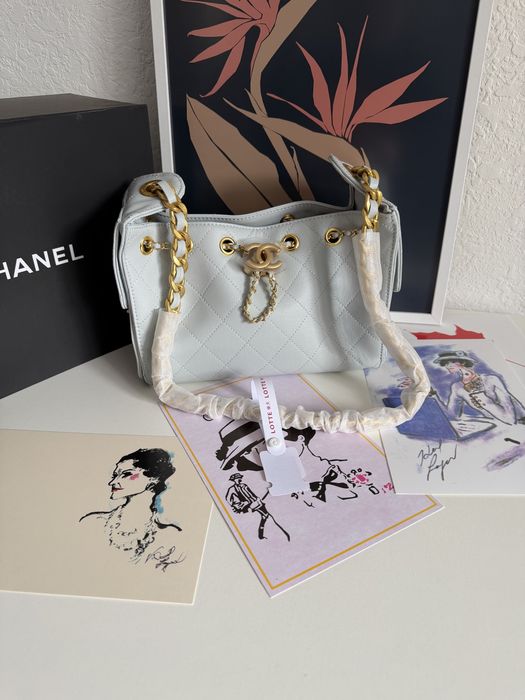 Сумка Chanel 22 жовта, блакитна, мʼятна