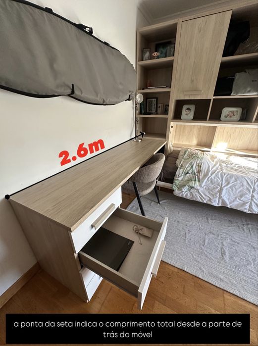 Móvel Multifuncional: Cama Desdobrável, Secretária, Armários e Gavetas