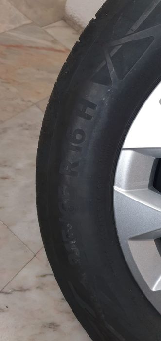 Pneus e Jantes Dacia Duster NOVOS