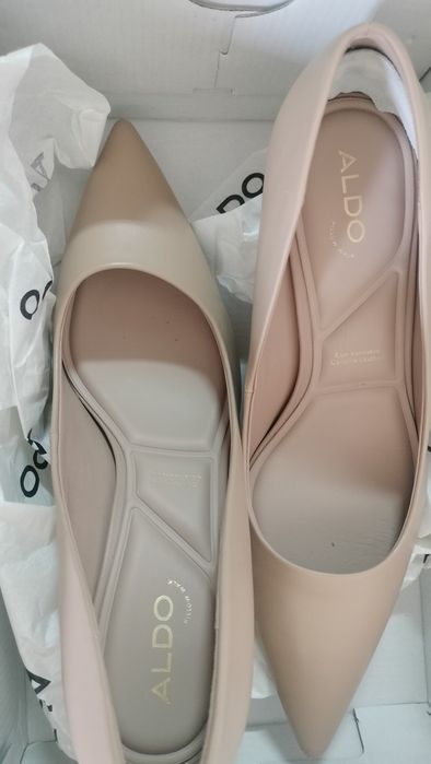 Sapatos de salto alto
