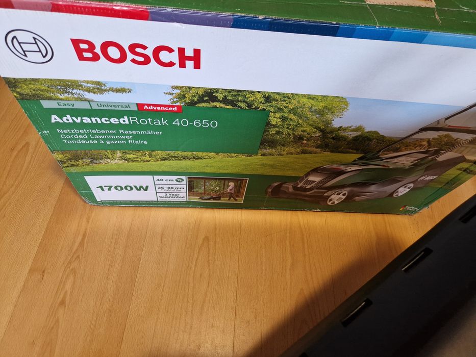 Kosiarka elektryczna BOSCH AdvancedRotak 1700W 400mm